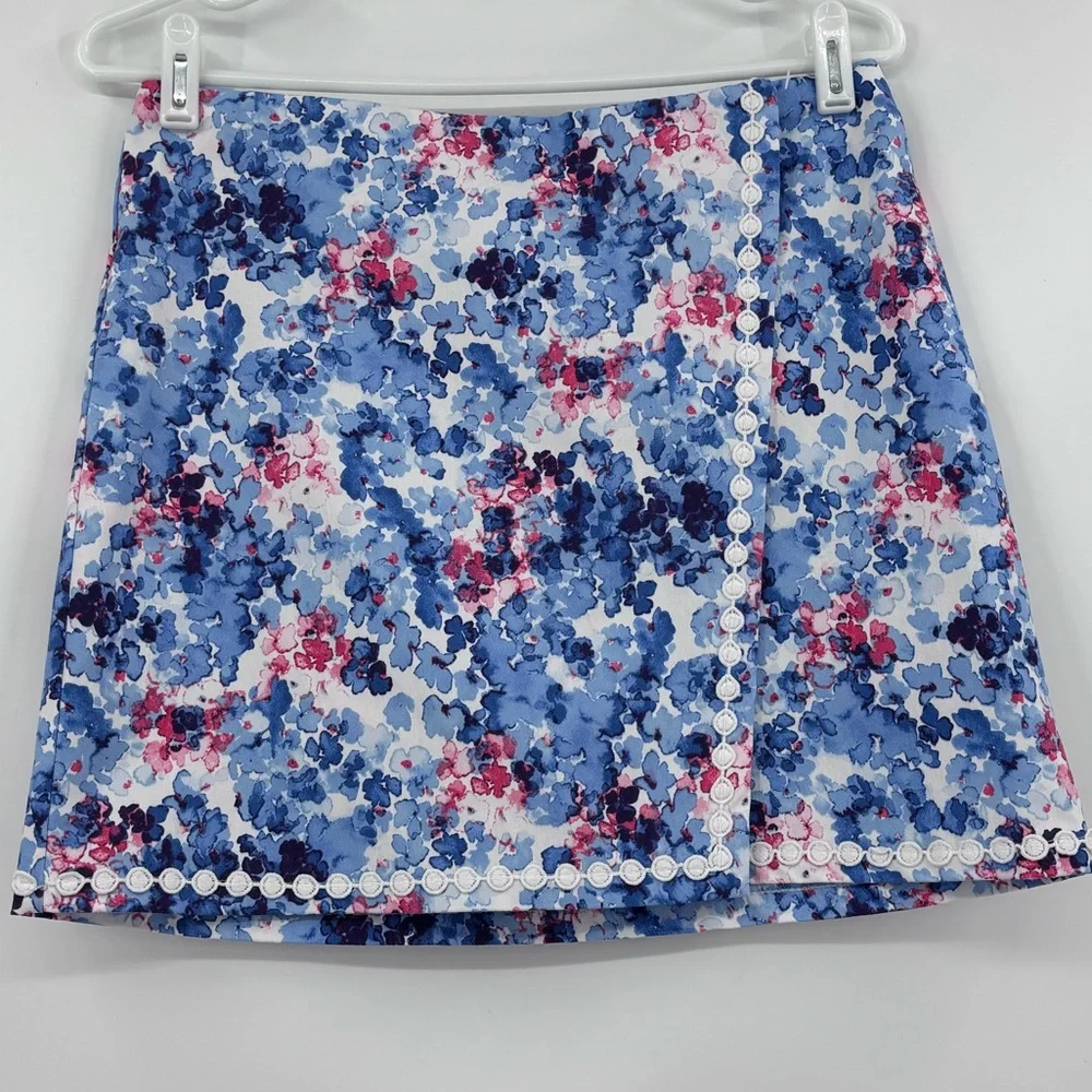 Crown & Ivy Blue and Pink Floral Mini Skirt